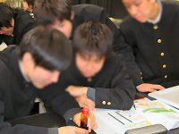 坂根弦太の出張講義・岡山県立岡山一宮高等学校