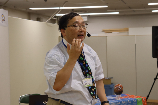 ���R�������E�⍪����