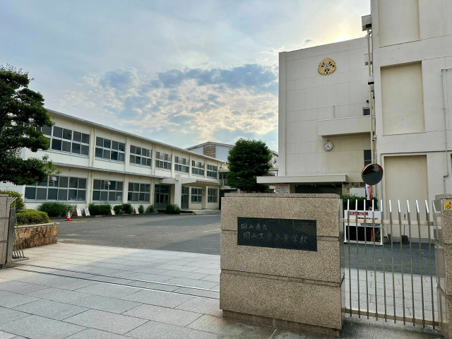 ���R�������R�H�ƍ����w�Z�E�⍪����